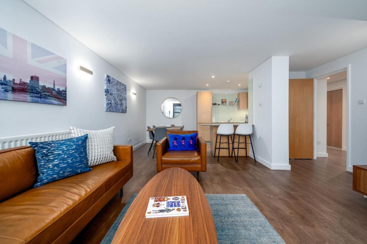 Modern & Spacious 2 Bedroom In Апартаменты